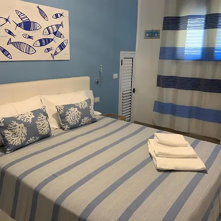 Apartment Bilocale “cassiopea” Vista Porto Nuovo